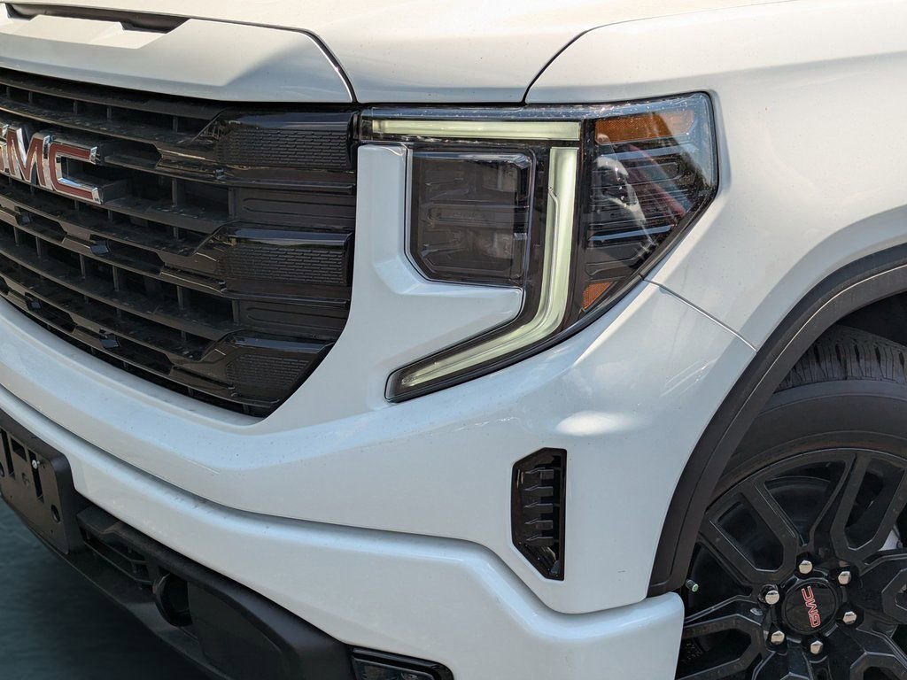 New 2026 GMC Sierra 1500 Elevation image 2