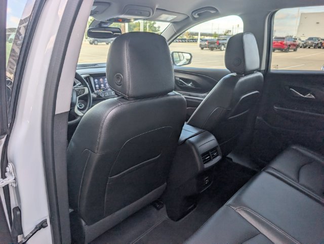 Used 2024 GMC Terrain SLT FWD image 24