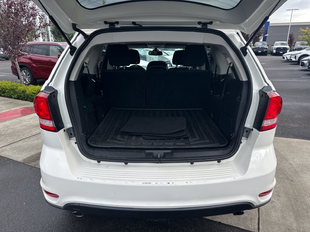 Used 2019 Dodge Journey SE w/ Premium Group AWD/4WD image 25