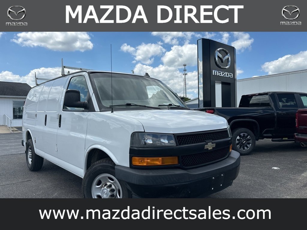 Used 2018 Chevrolet Express 2500 Work Van image 3