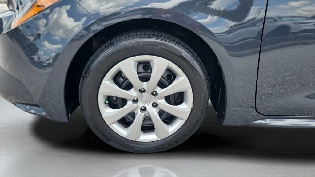 Certified 2024 Toyota Corolla LE FWD image 25
