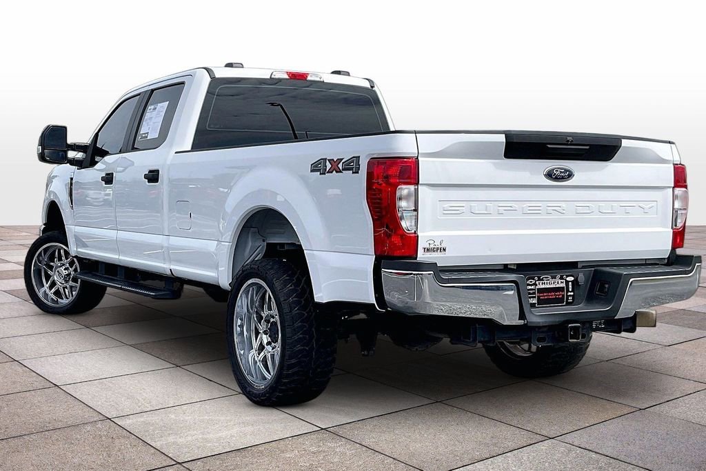 Used 2022 Ford F250 XL w/ Power Equipment Group AWD/4WD image 2