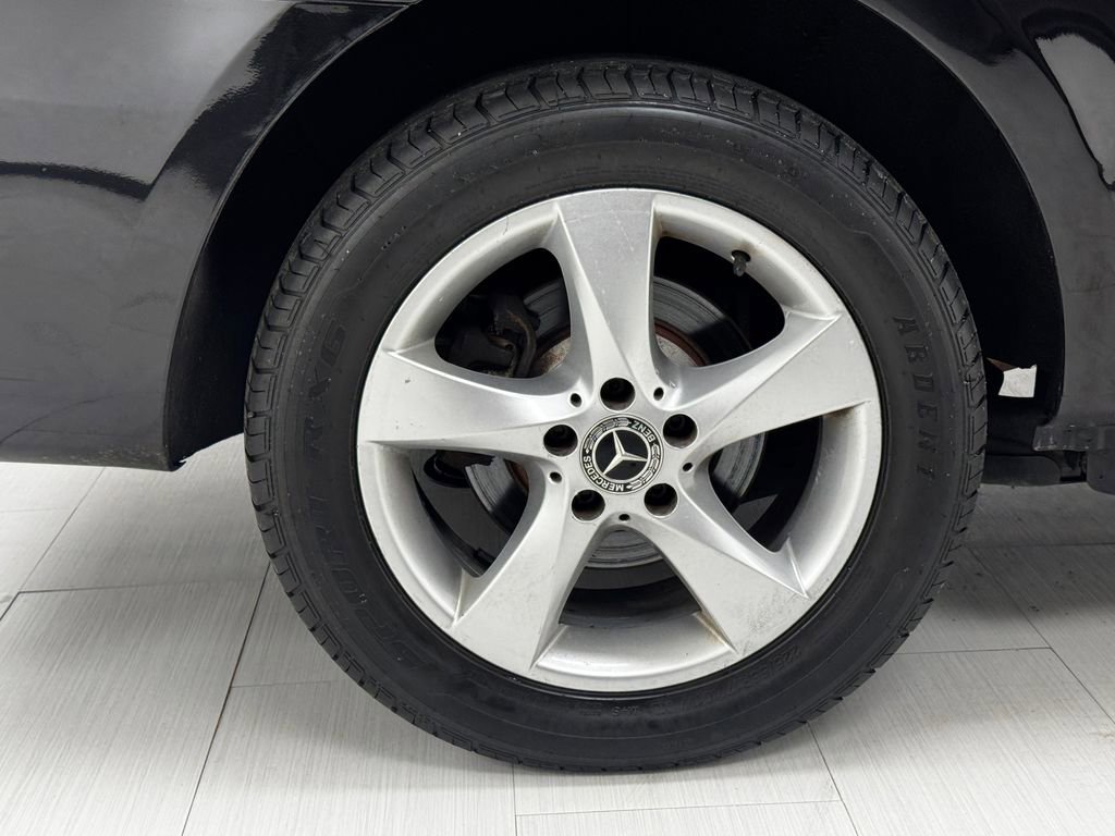 Used 2018 Mercedes-Benz Metris Passenger image 42