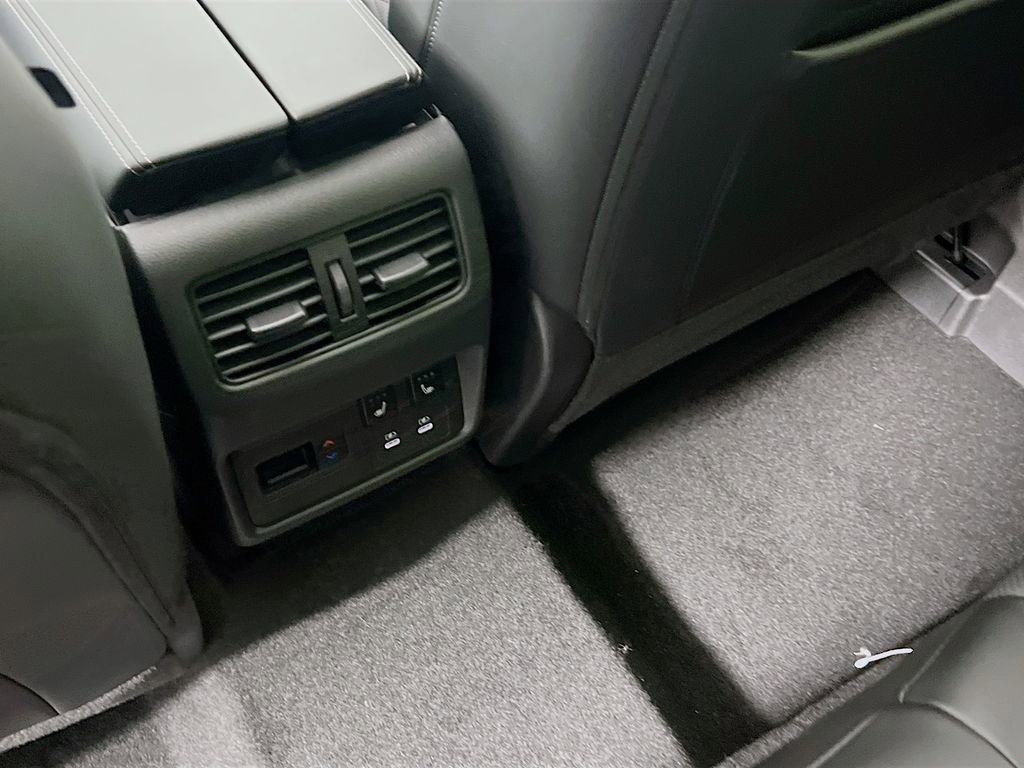 New 2026 Nissan Rogue Platinum w/ Platinum Premium Package image 25