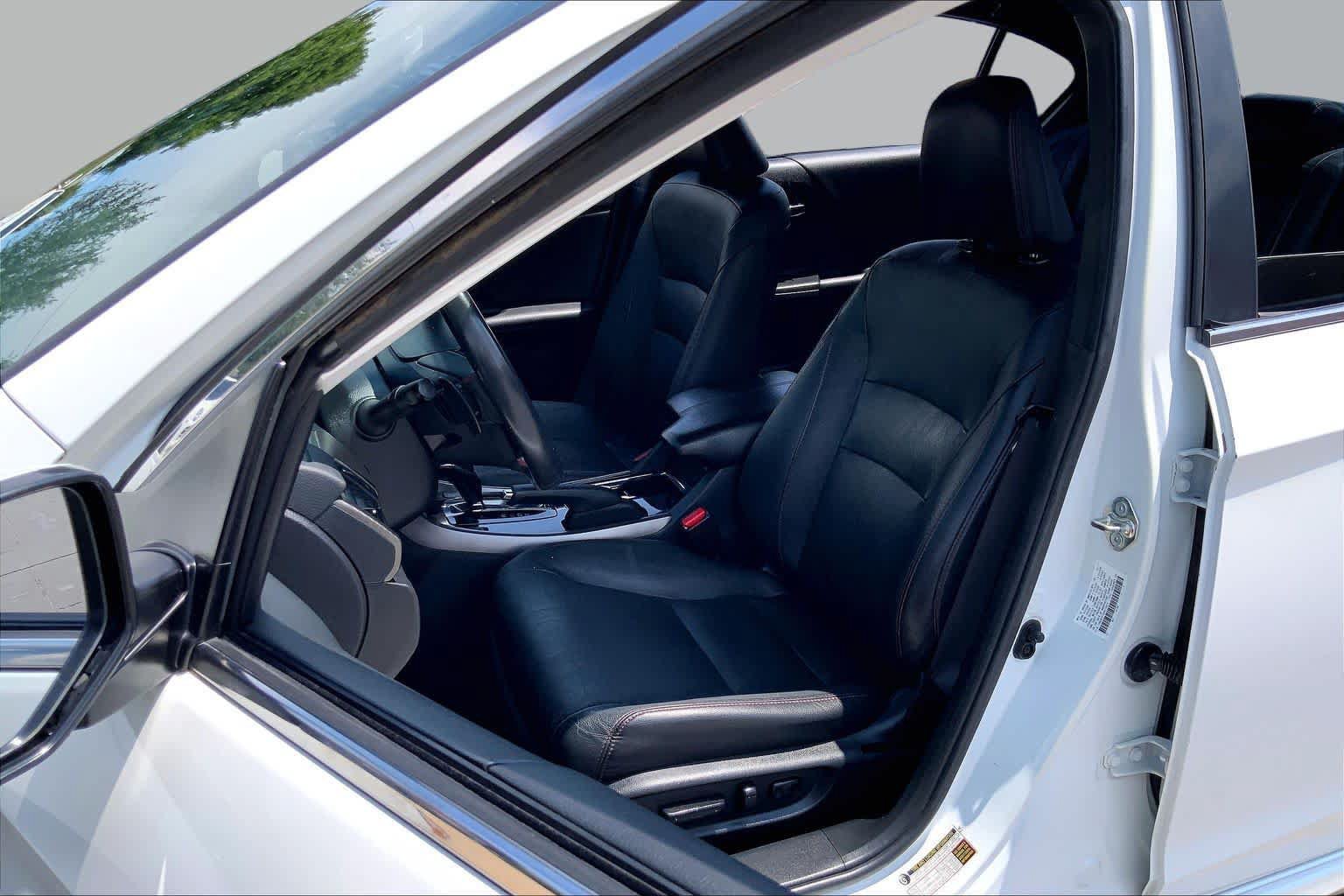 Used 2017 Honda Accord Sport Special Edition image 8
