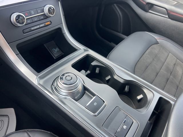 Certified 2024 Ford Edge ST-Line AWD/4WD image 14
