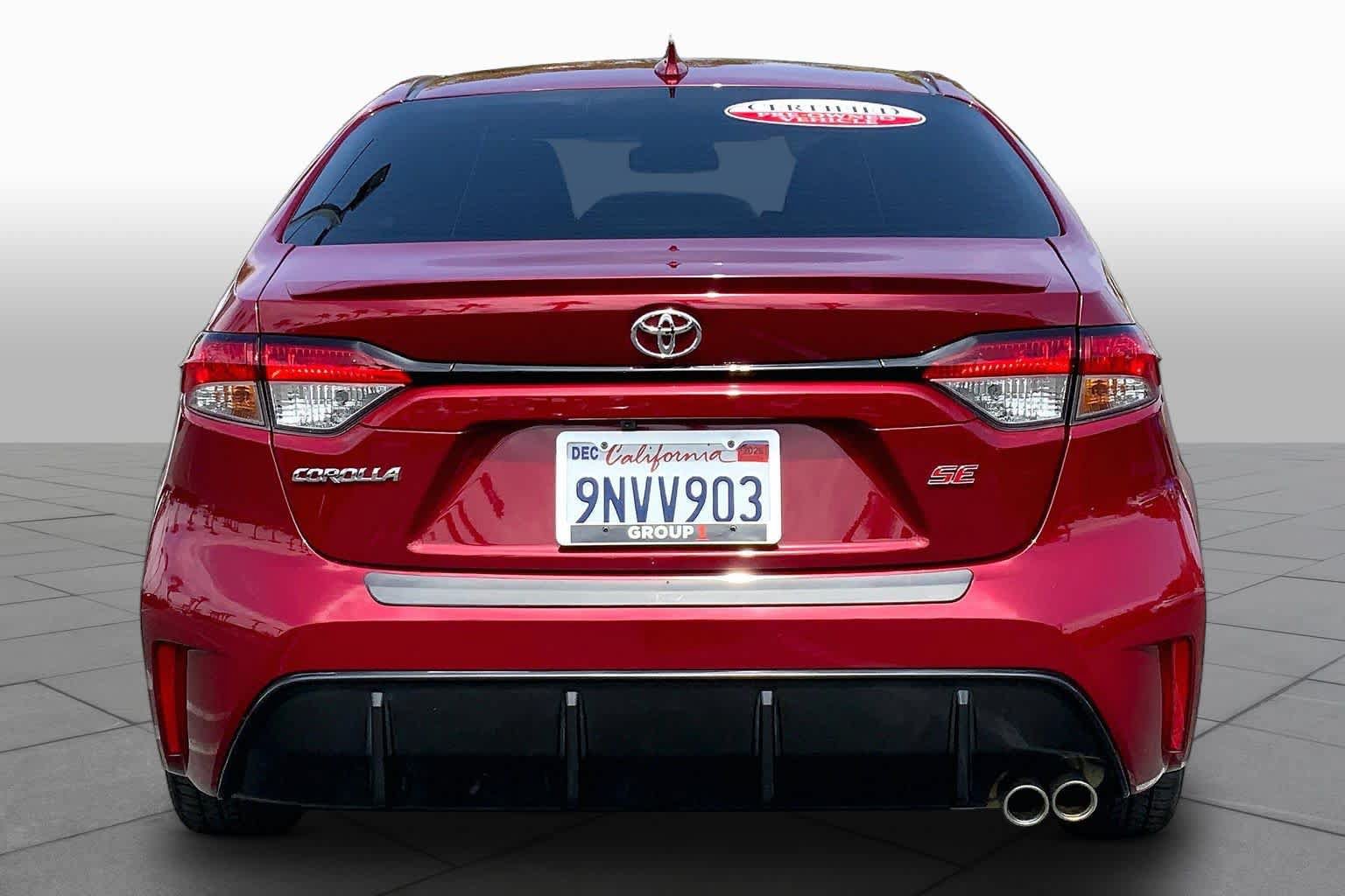 Certified 2023 Toyota Corolla SE w/ SE Premium Package FWD image 4
