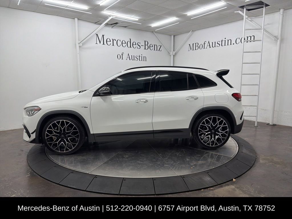 Certified 2022 Mercedes-Benz GLA 35 AMG 4MATIC image 4