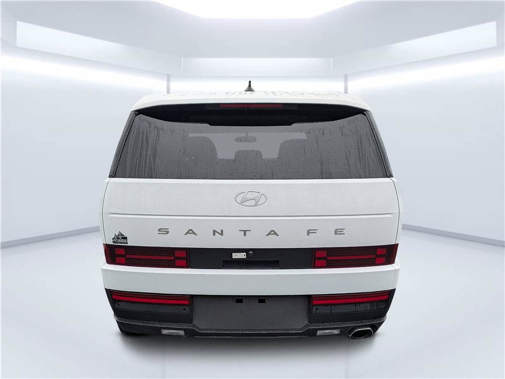 Used 2025 Hyundai Santa Fe SE image 4