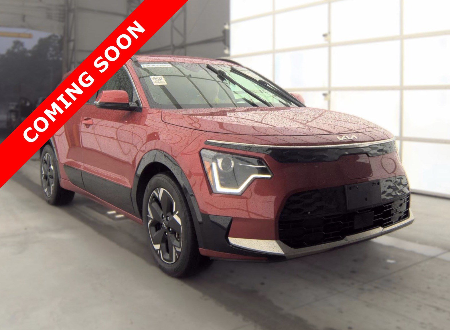 Used 2023 Kia Niro Wind w/ Wind Preserve Package FWD image 3