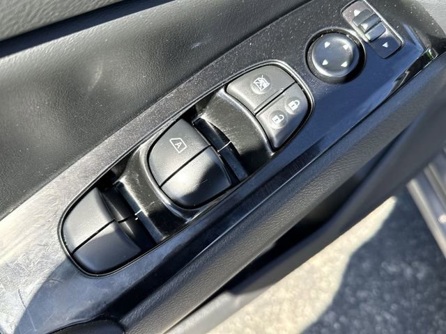 Used 2023 Nissan Altima 2.5 SV image 21