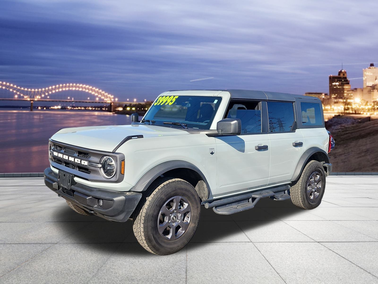Used 2024 Ford Bronco Big Bend image 1