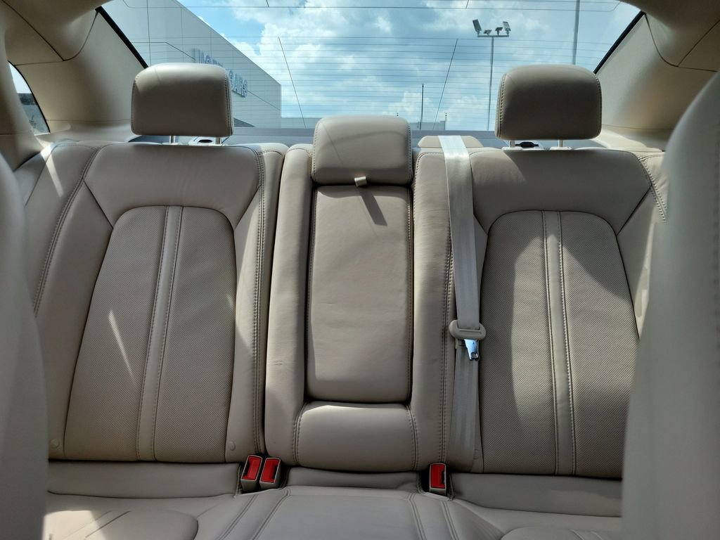 Used 2017 Lincoln MKZ Reserve w/ Technology Package AWD/4WD image 17