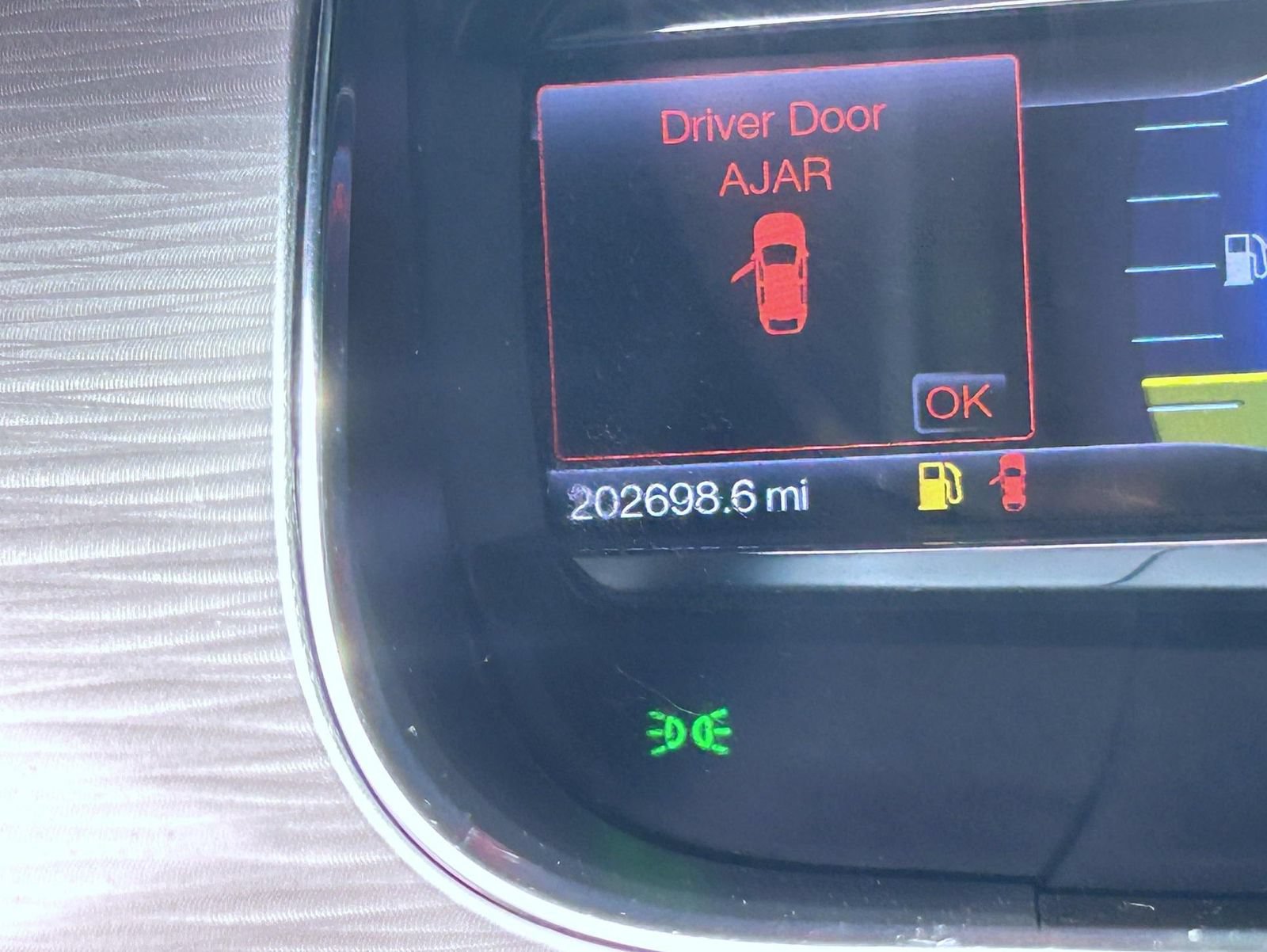 Used 2013 Ford Taurus SEL FWD image 12