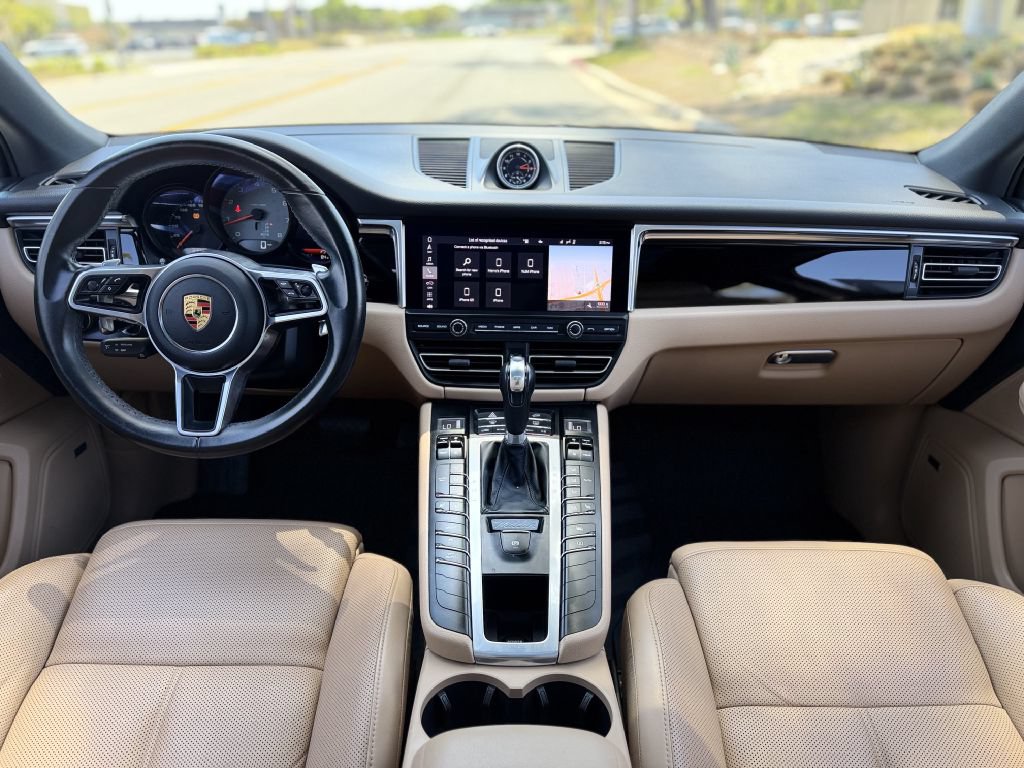 Used 2021 Porsche Macan S AWD/4WD image 16