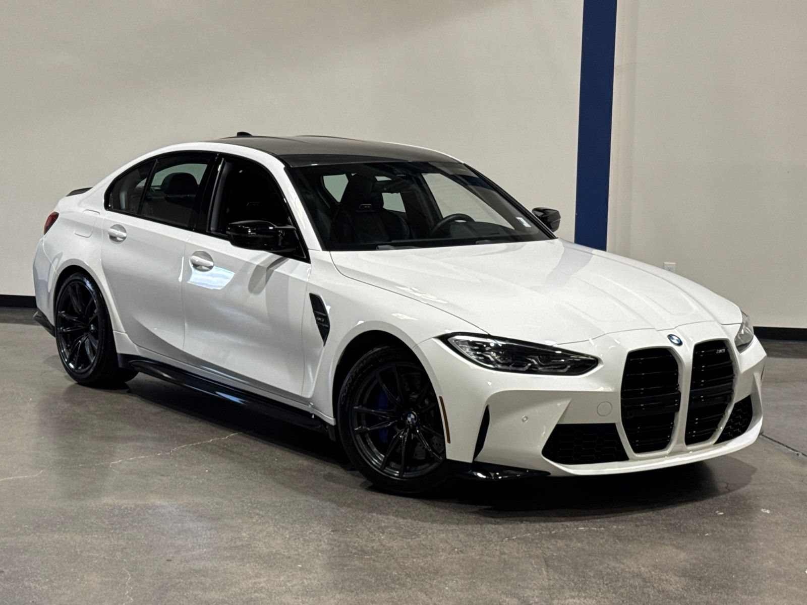 Used 2022 BMW M3 w/ Executive Package RWD image 2