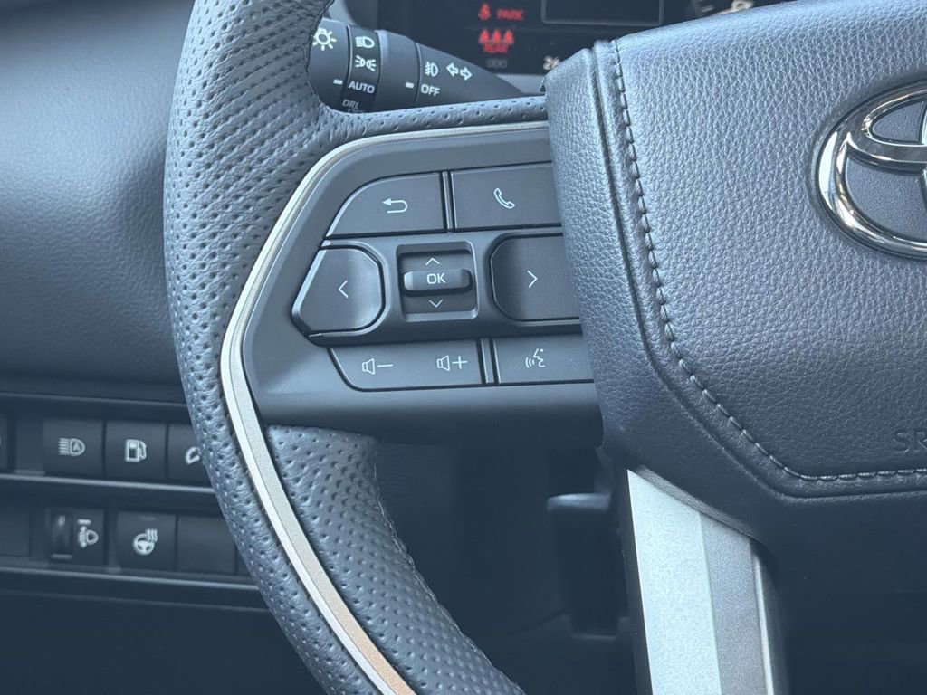 New 2026 Toyota Tundra Limited image 7