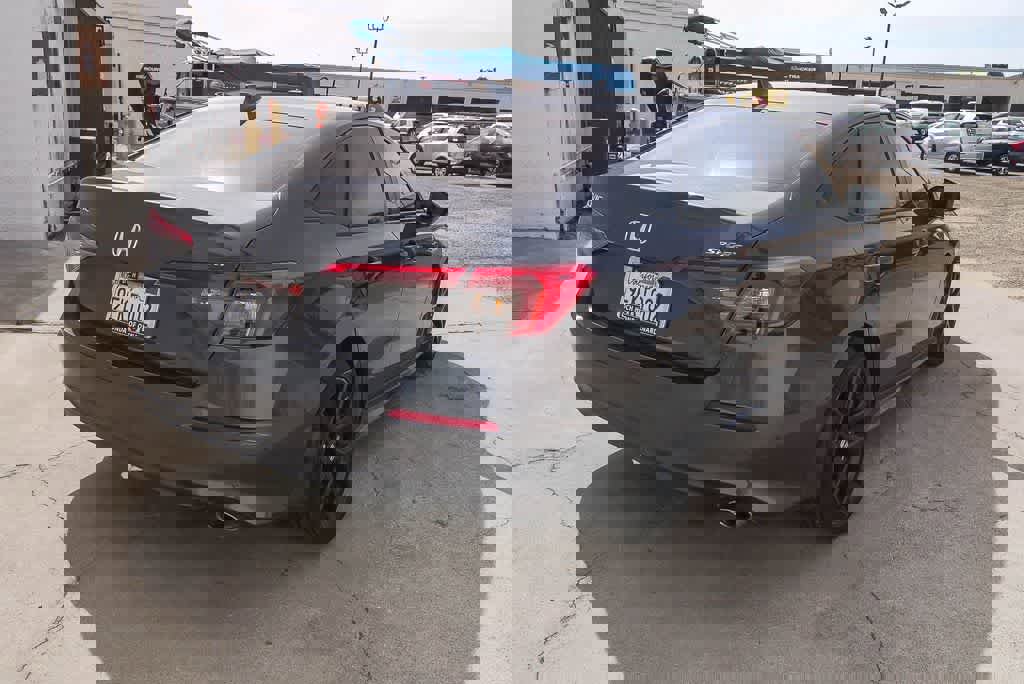 Used 2022 Honda Civic Sport image 9