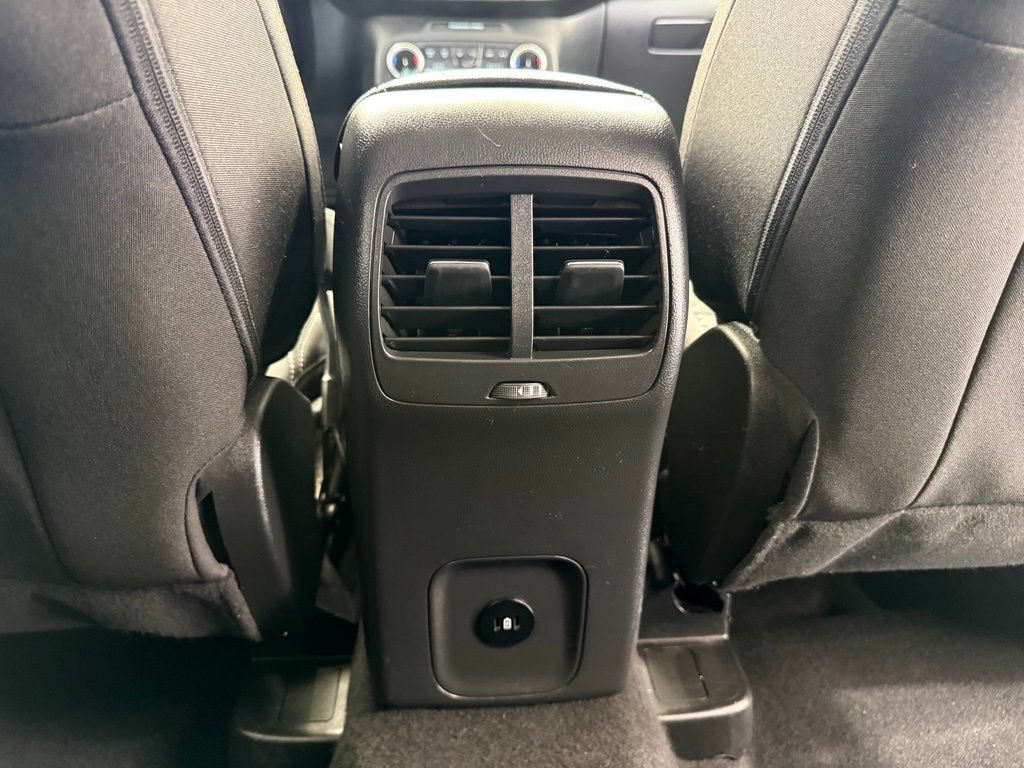Used 2024 Ford Escape Active AWD/4WD image 32
