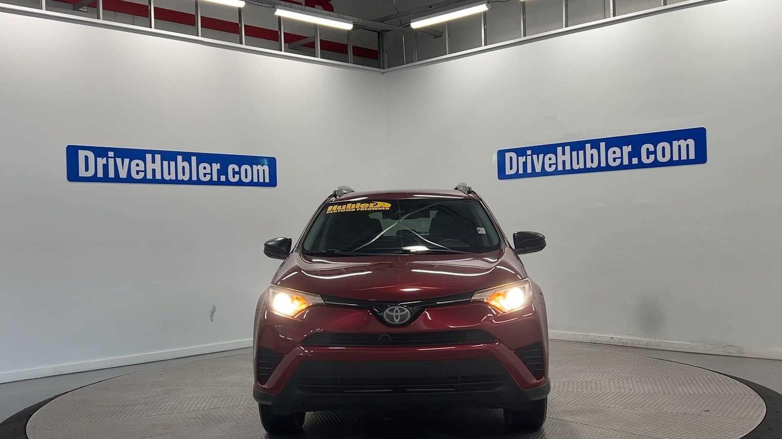 Used 2018 Toyota RAV4 LE w/ All Weather Liner Package FWD image 6