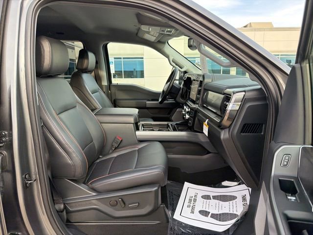 New 2026 Ford F250 Lariat w/ Black Appearance Package image 11