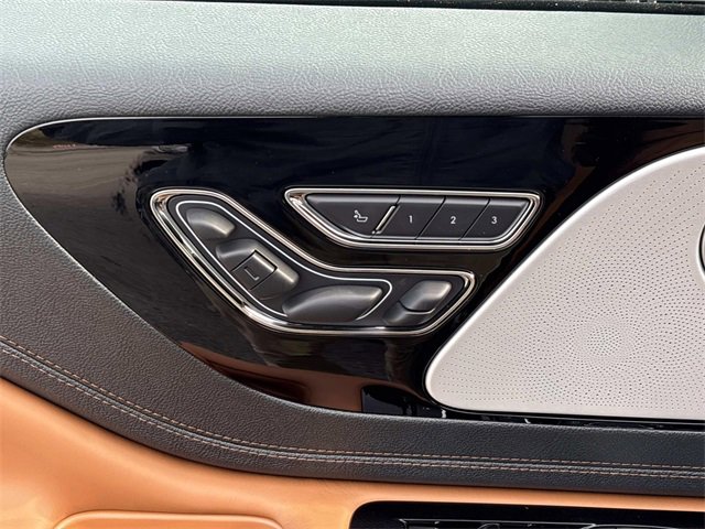 New 2026 Lincoln Aviator Black Label w/ Dynamic Handling Package image 21