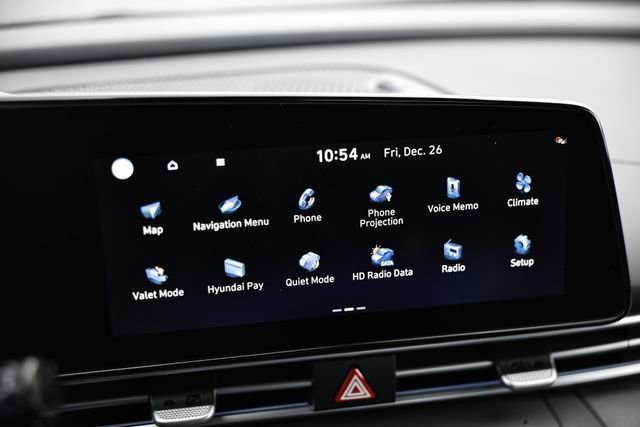 New 2026 Hyundai Elantra Limited FWD image 13