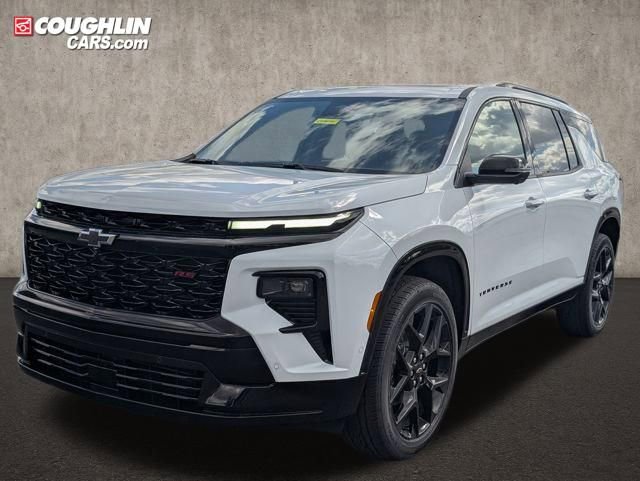 New 2026 Chevrolet Traverse RS w/ LPO, Floor Liner Package image 3