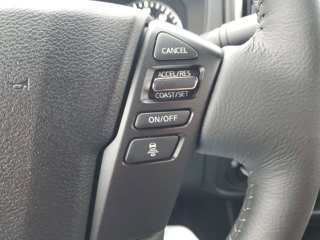 Used 2025 Nissan Frontier SL image 34