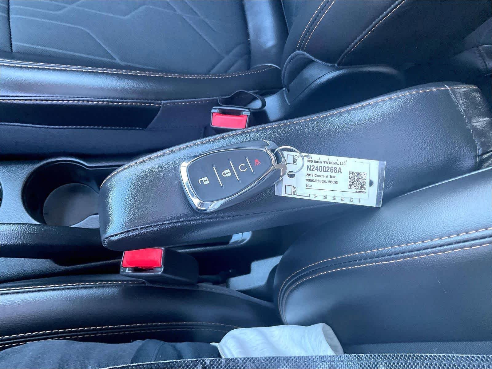 Used 2019 Chevrolet Trax LT w/ Sun & Sound Package image 29