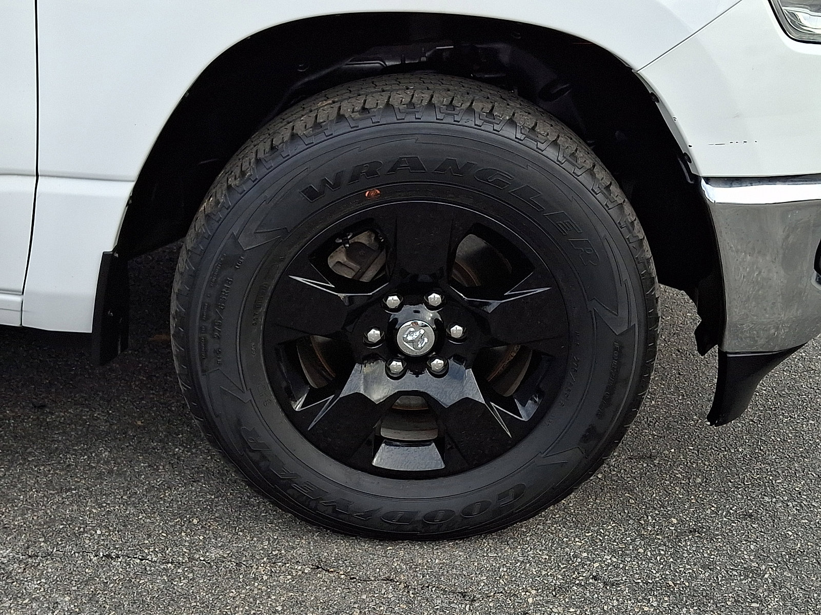 Used 2023 RAM 1500 Big Horn image 8