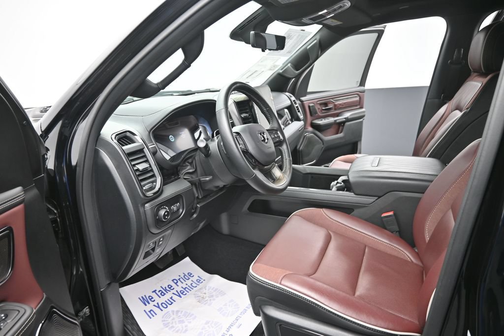 Used 2025 RAM 1500 Limited AWD/4WD image 20