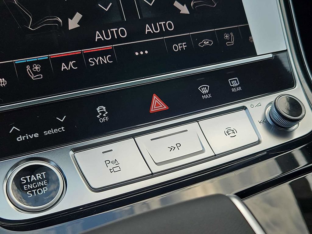 New 2026 Audi A8 L 3.0T AWD/4WD image 11