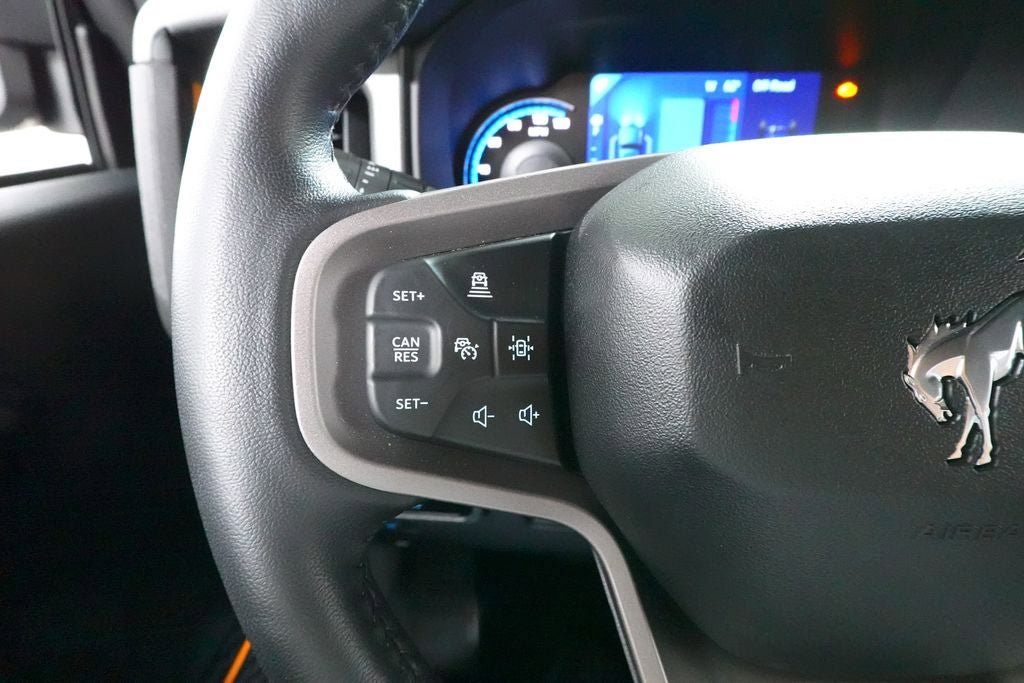 Used 2024 Ford Bronco Badlands w/ Sasquatch Package image 12