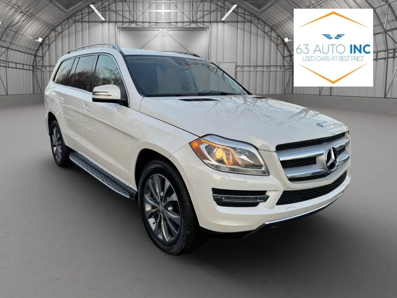 Used 2015 Mercedes-Benz GL 450 4MATIC w/ Appearance Package image 7