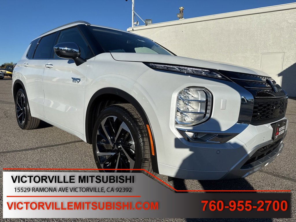 New 2025 Mitsubishi Outlander SEL