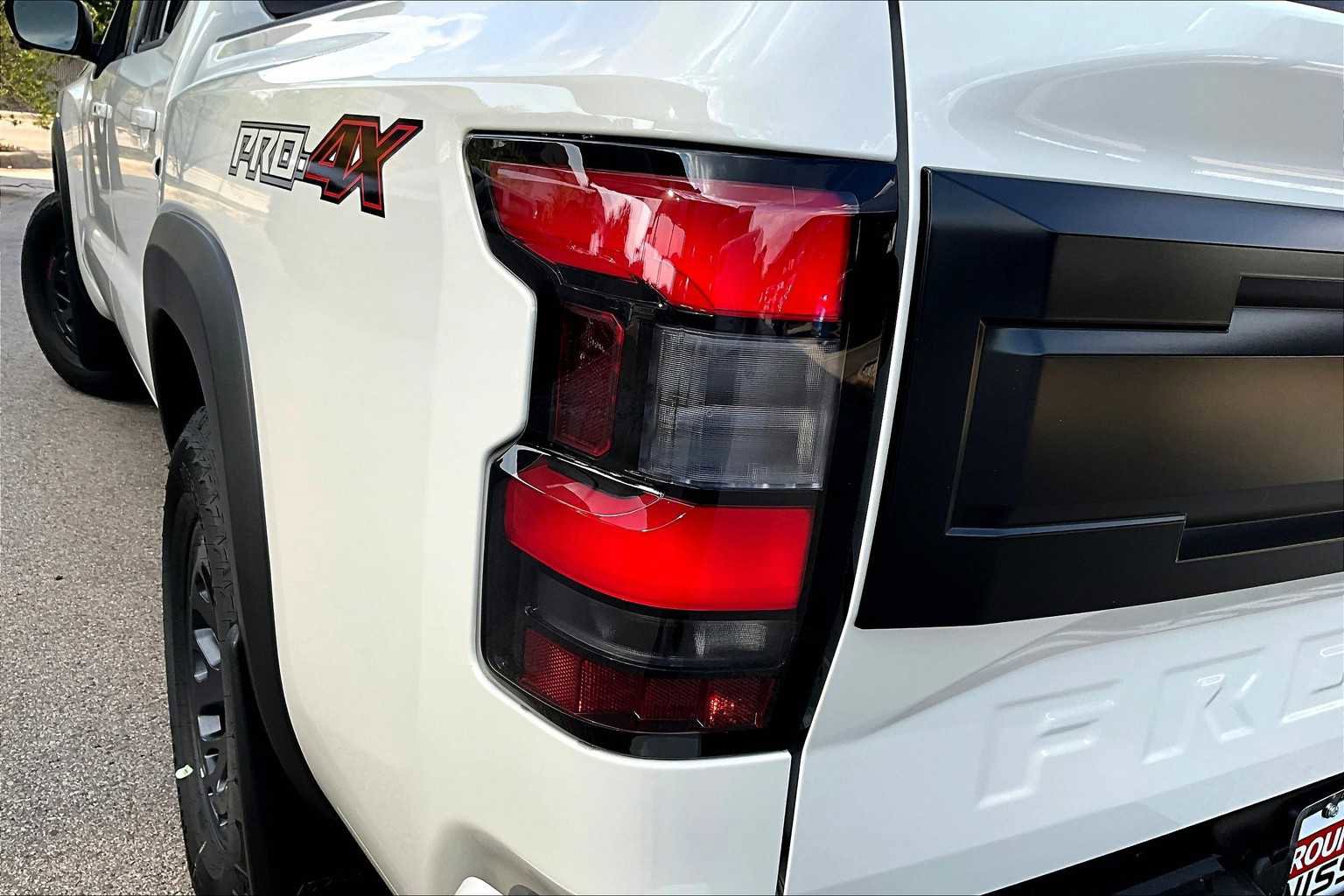New 2026 Nissan Frontier PRO-4X image 12