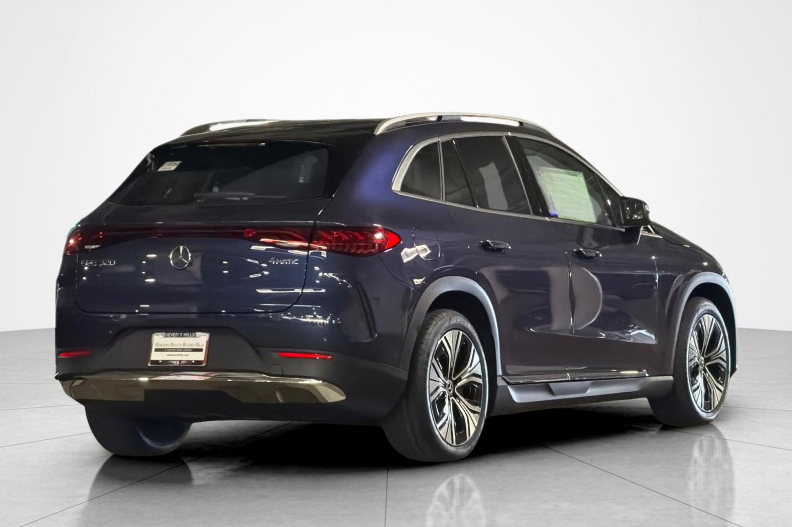 New 2027 Mercedes-Benz EQE 320 4MATIC SUV image 5