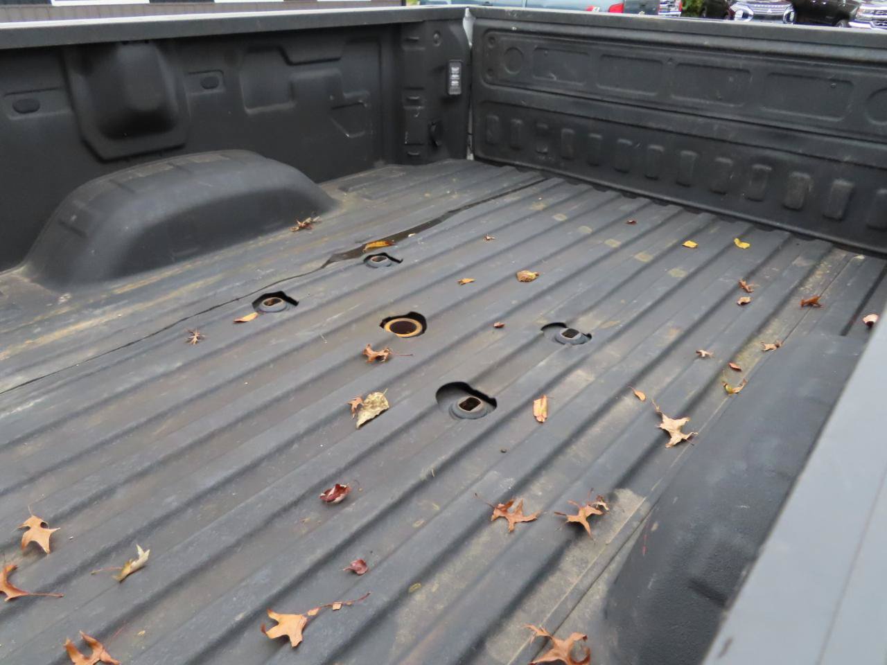 Used 2025 Chevrolet Silverado 3500 LT w/ Safety Package AWD/4WD image 18