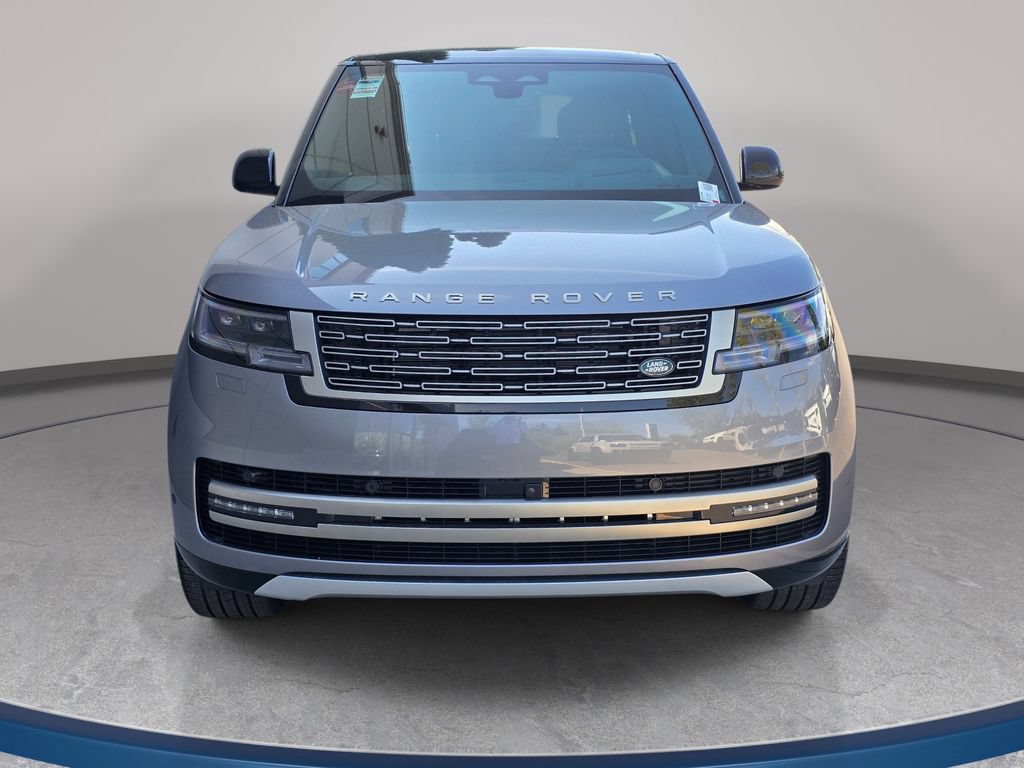 New 2026 Land Rover Range Rover Long Wheelbase SE AWD/4WD image 2