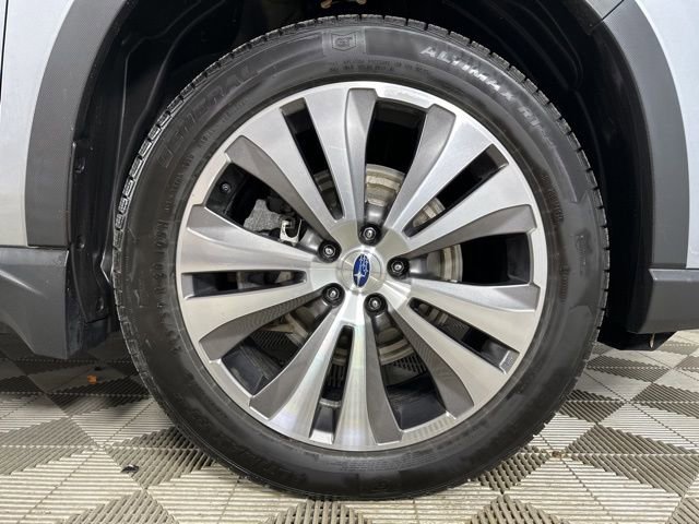 Used 2022 Subaru Ascent Limited w/ Technology Package image 9