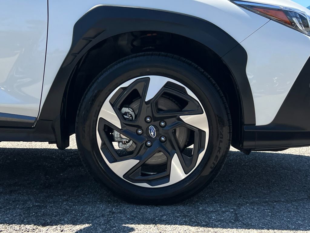 Certified 2025 Subaru Crosstrek 2.5i Limited w/ Crosstrek Mirror Package image 9