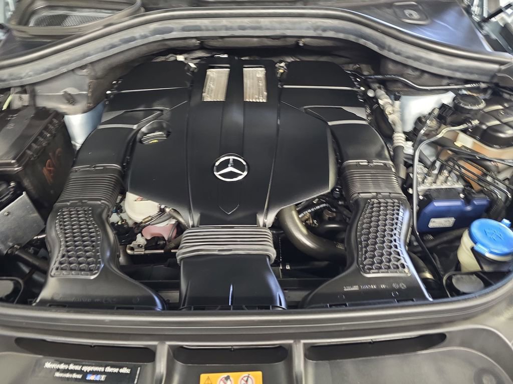 Used 2017 Mercedes-Benz GLS 450 4MATIC image 35