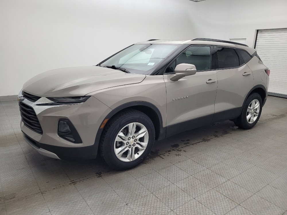 Used 2021 Chevrolet Blazer LT image 2