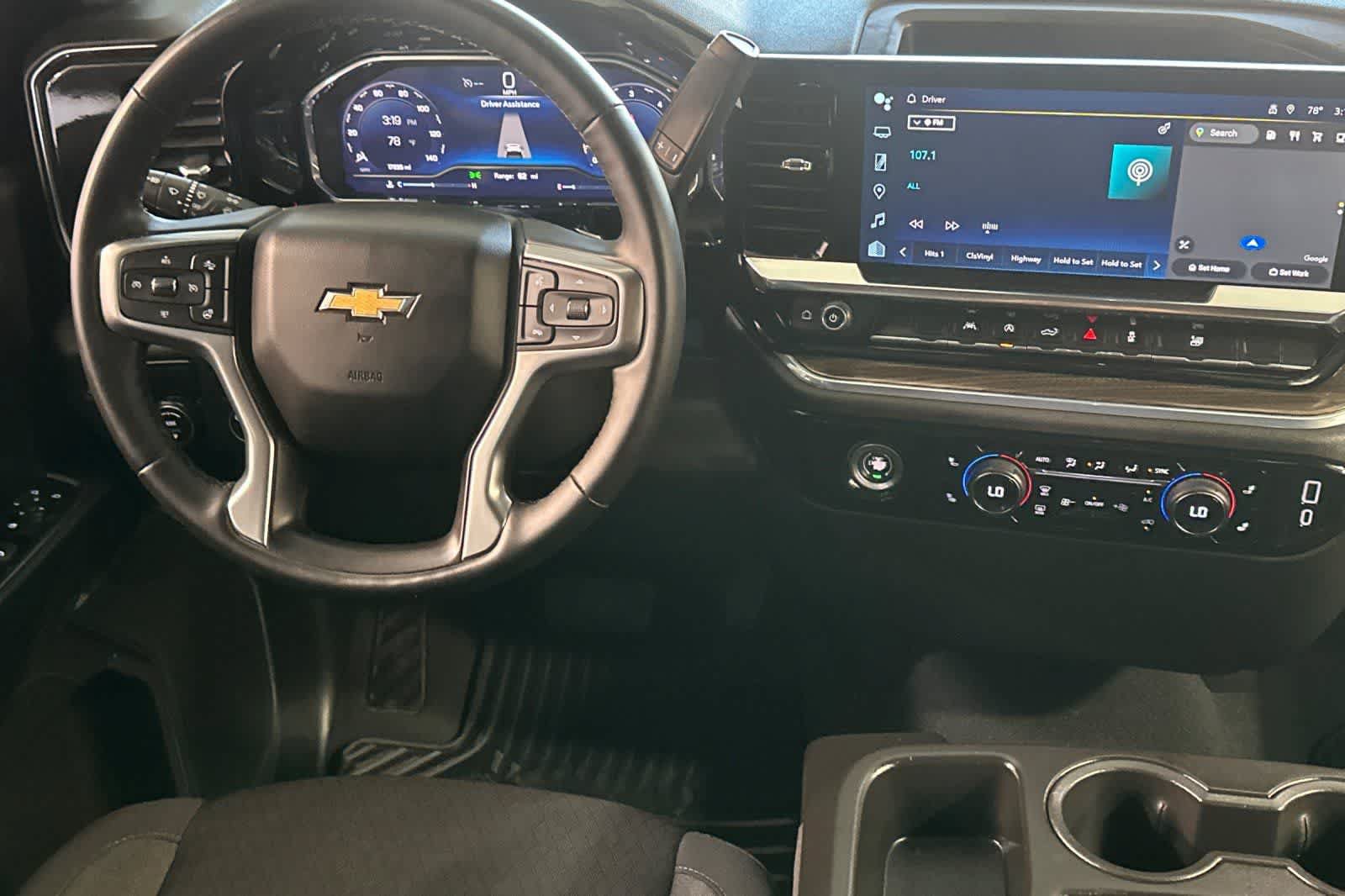 Used 2024 Chevrolet Silverado 1500 LT RWD image 15