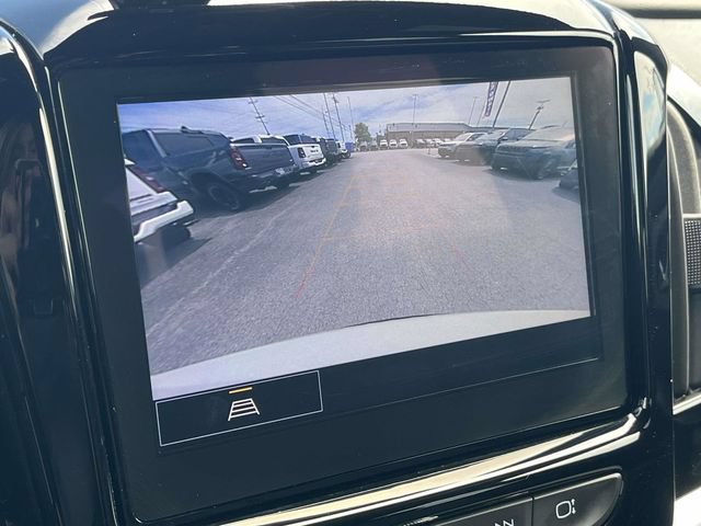 Used 2022 Chevrolet Traverse LT FWD image 31