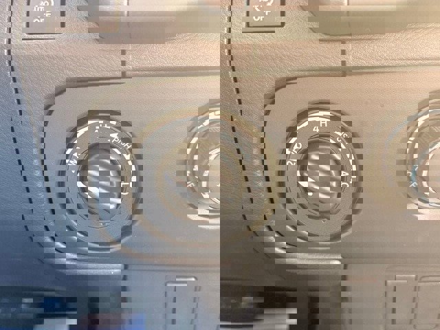 New 2026 Nissan Frontier S image 28