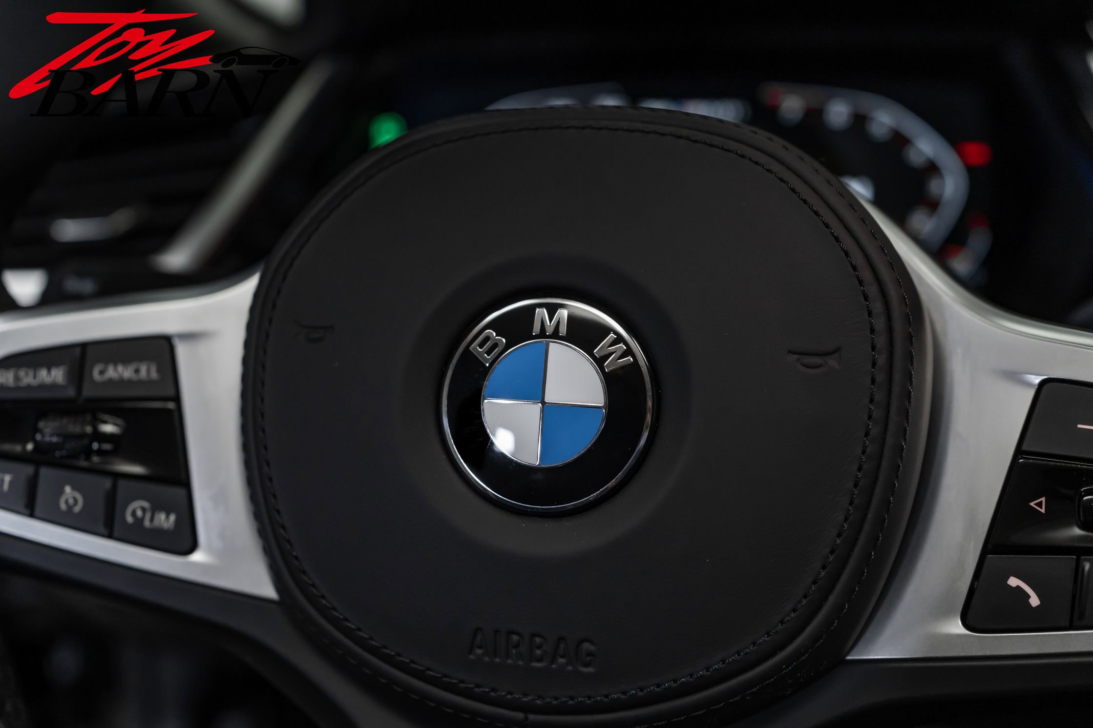 Used 2025 BMW Z4 M40i w/ Edition image 38