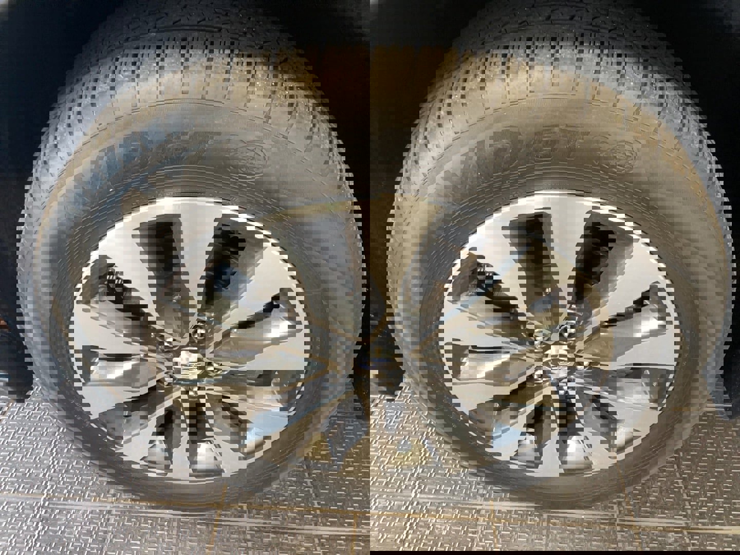 Used 2023 Subaru Outback Limited image 5