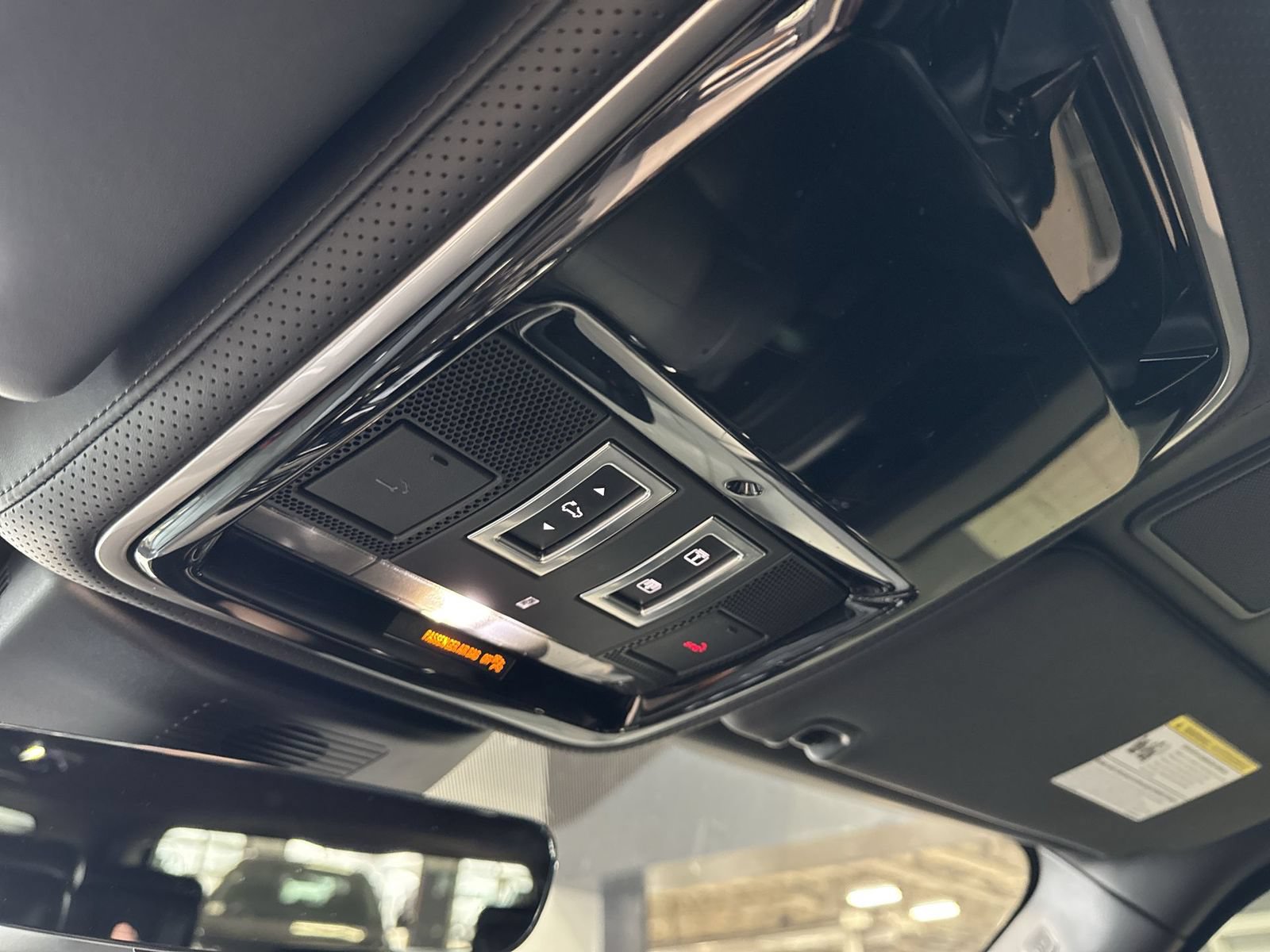 Used 2019 Land Rover Range Rover Autobiography AWD/4WD image 16